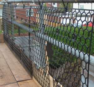 PLASTIC BRICKGUARD (HEXGUARD) - 100 pack - Available in 7 colours